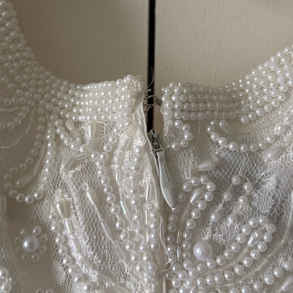 Brilliante by J.A. Beaded, Pearls, Scalloped, Embellished. Vintage Wedding Dress - Picture 13 of 15